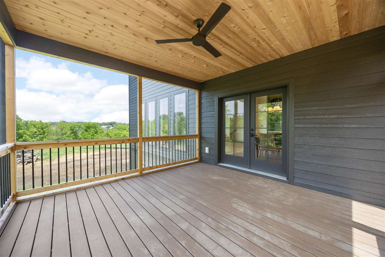 679 Allison Way Iowa City IA 52245