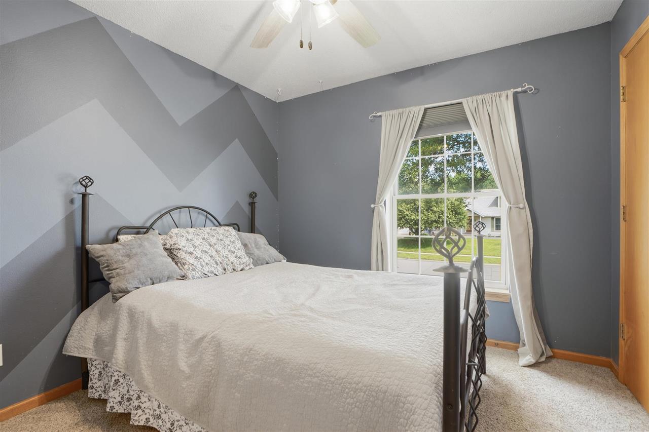 307 W Goldfinch Drive Tiffin IA 52340