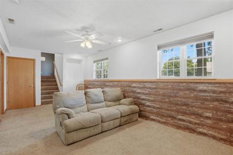 307 W Goldfinch Drive Tiffin IA 52340