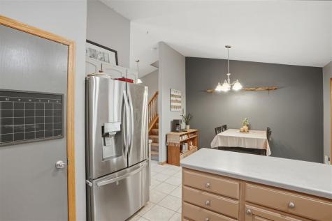 307 W Goldfinch Drive Tiffin IA 52340