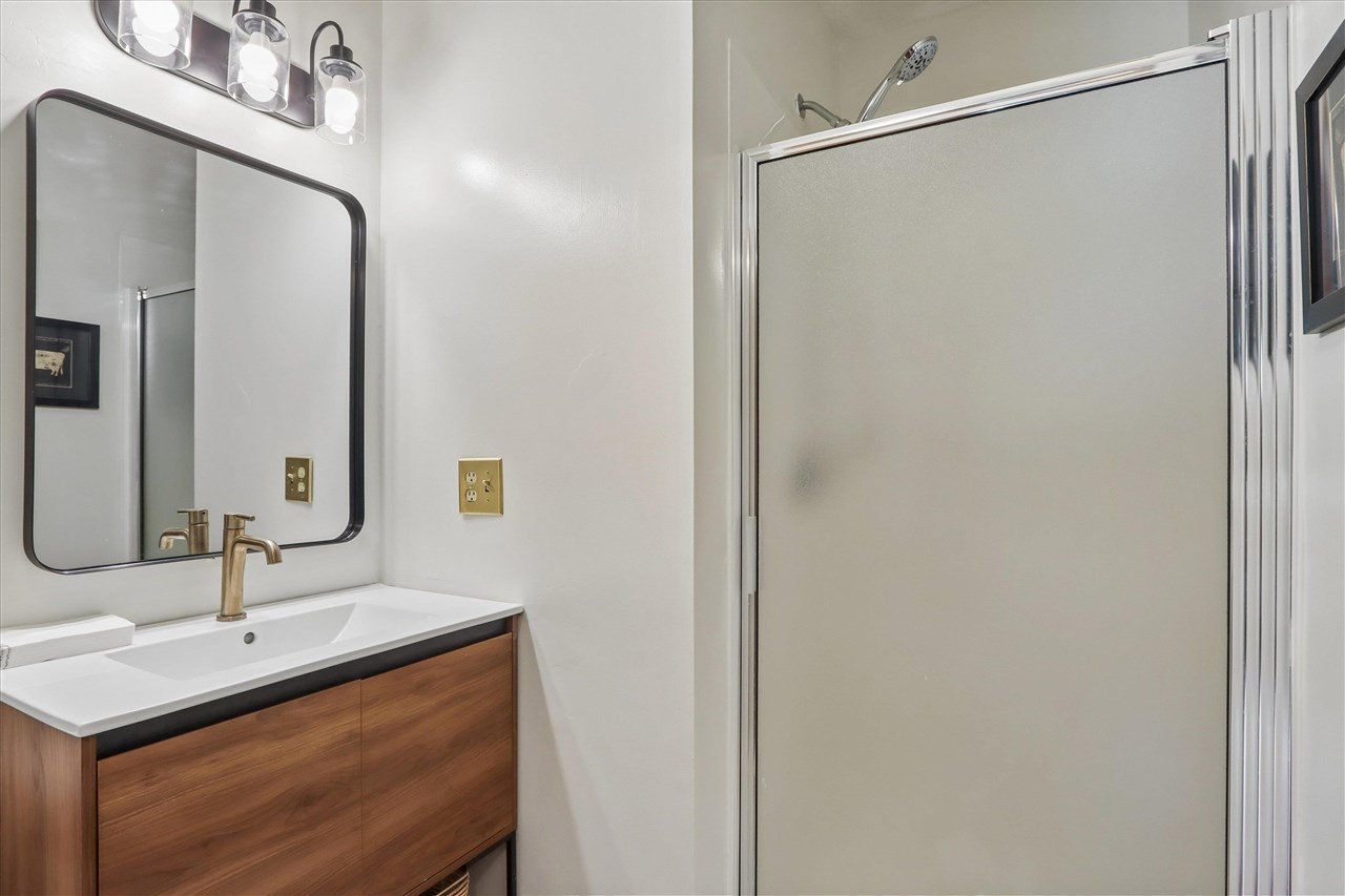 1002 135th Drive Amana IA 52203