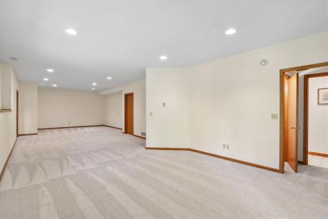 1002 135th Drive Amana IA 52203