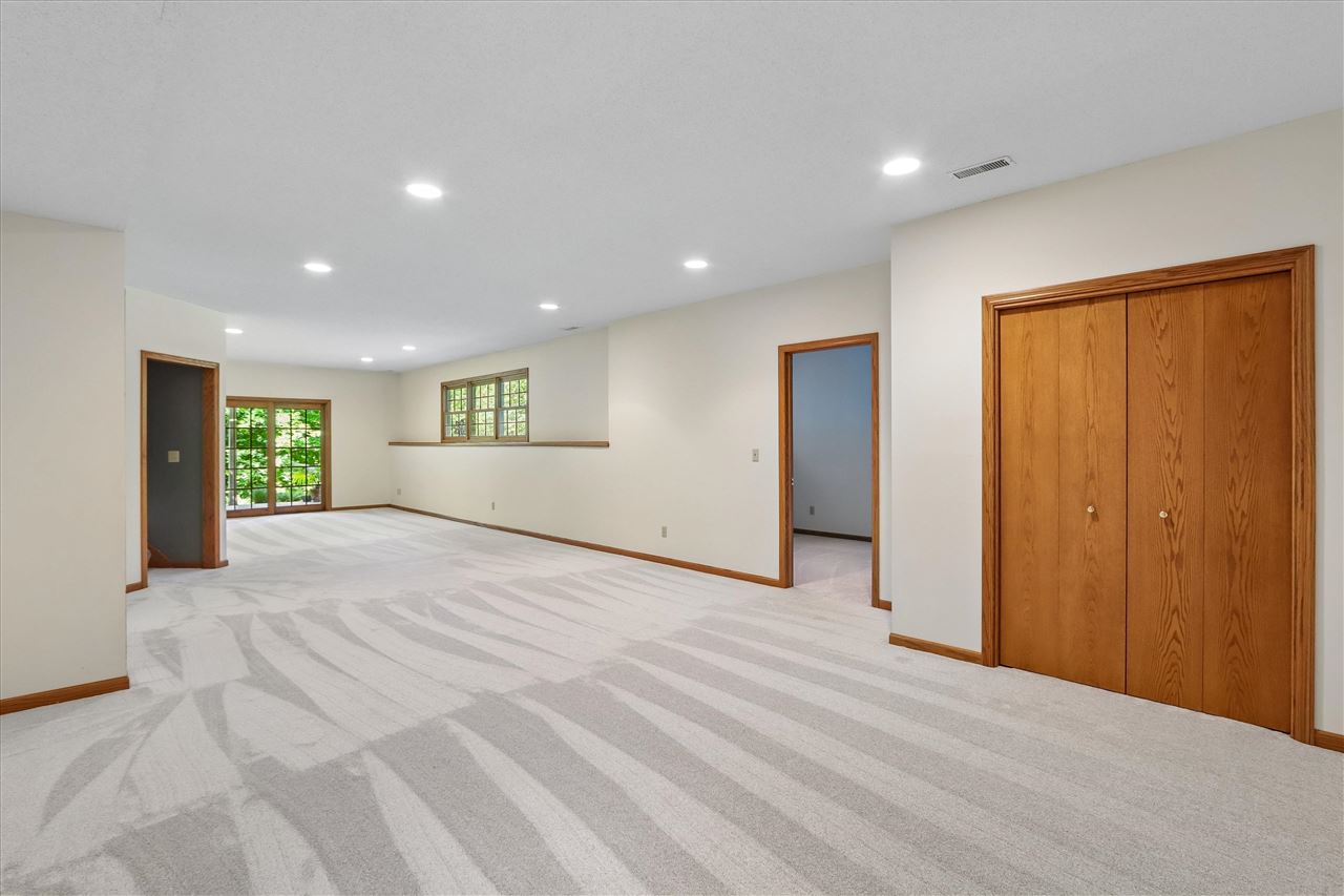 1002 135th Drive Amana IA 52203