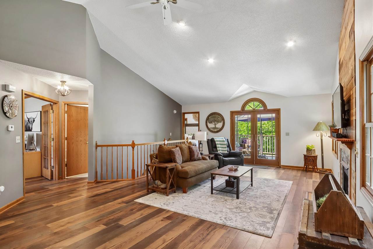 1002 135th Drive Amana IA 52203