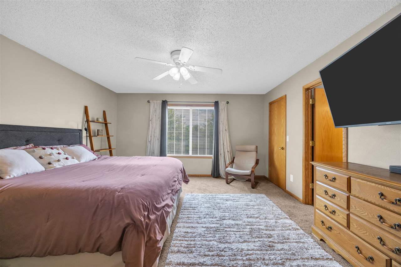 869 Augusta Circle North Liberty IA 52317