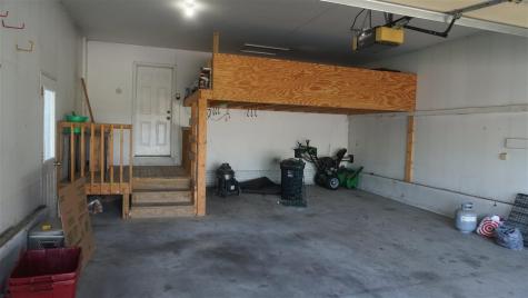 114 W Linn Street Lone Tree IA 52755