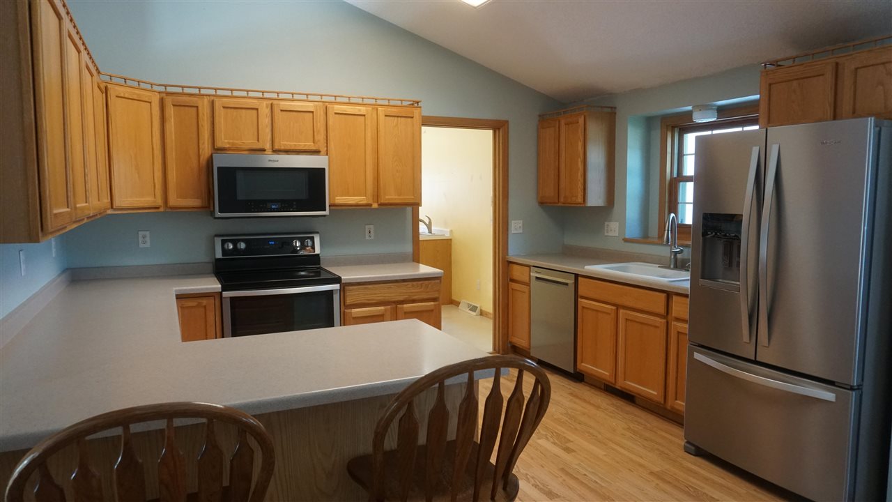 114 W Linn Street Lone Tree IA 52755