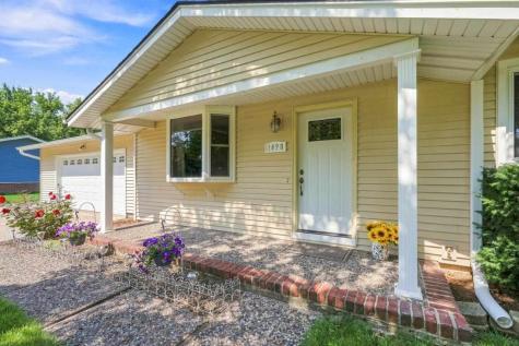 1498 Valley View Drive Coralville IA 52242