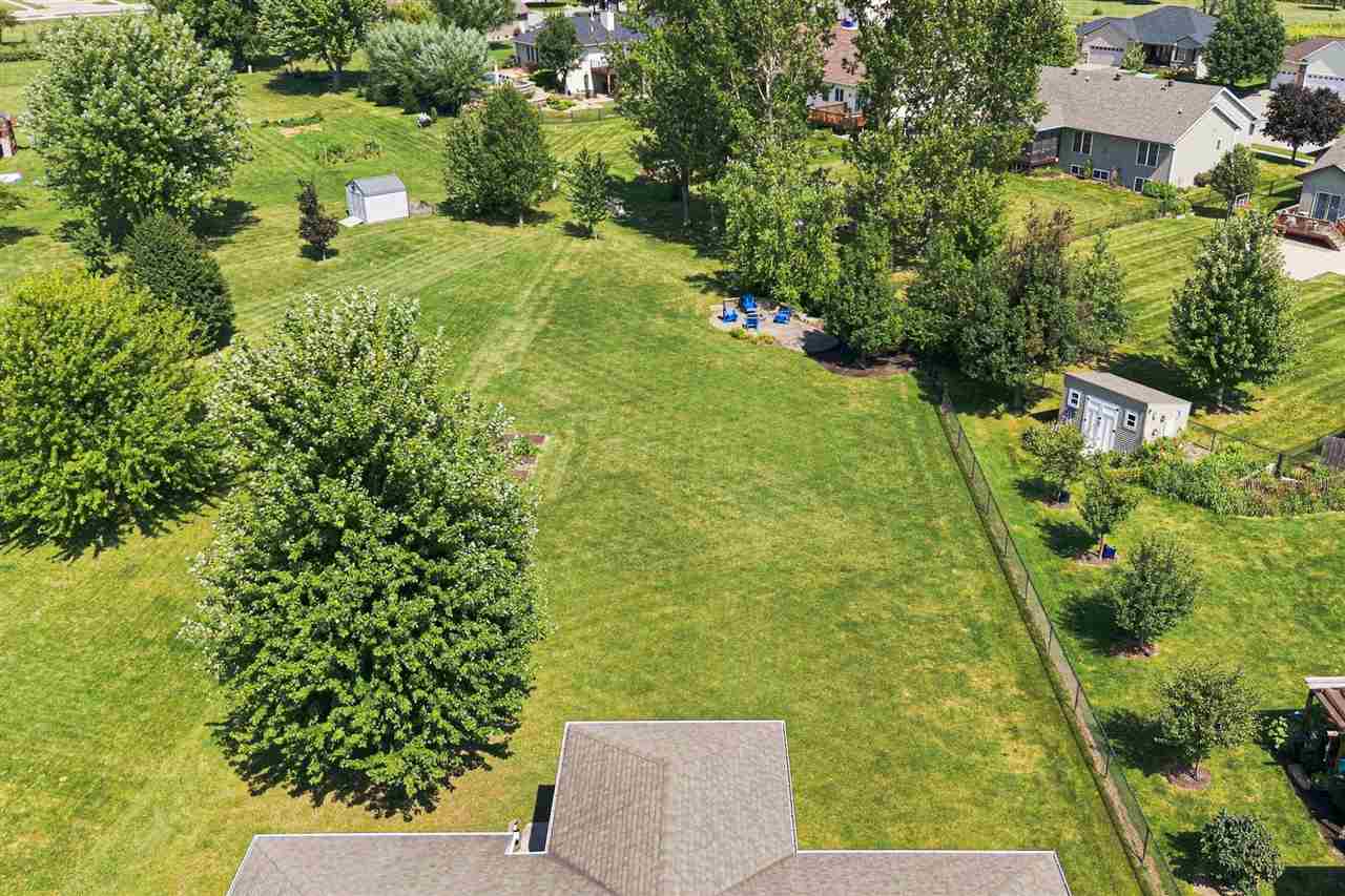 806 Wood Lily Road Solon IA 52333