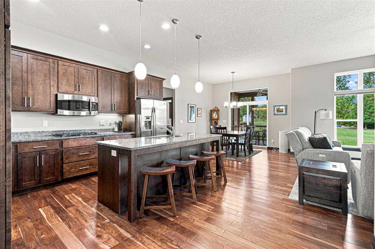 806 Wood Lily Road Solon IA 52333