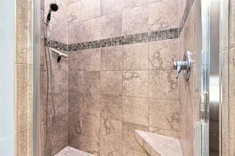 806 Wood Lily Road Solon IA 52333