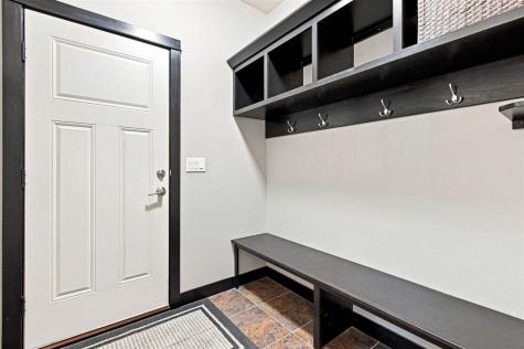 806 Wood Lily Road Solon IA 52333