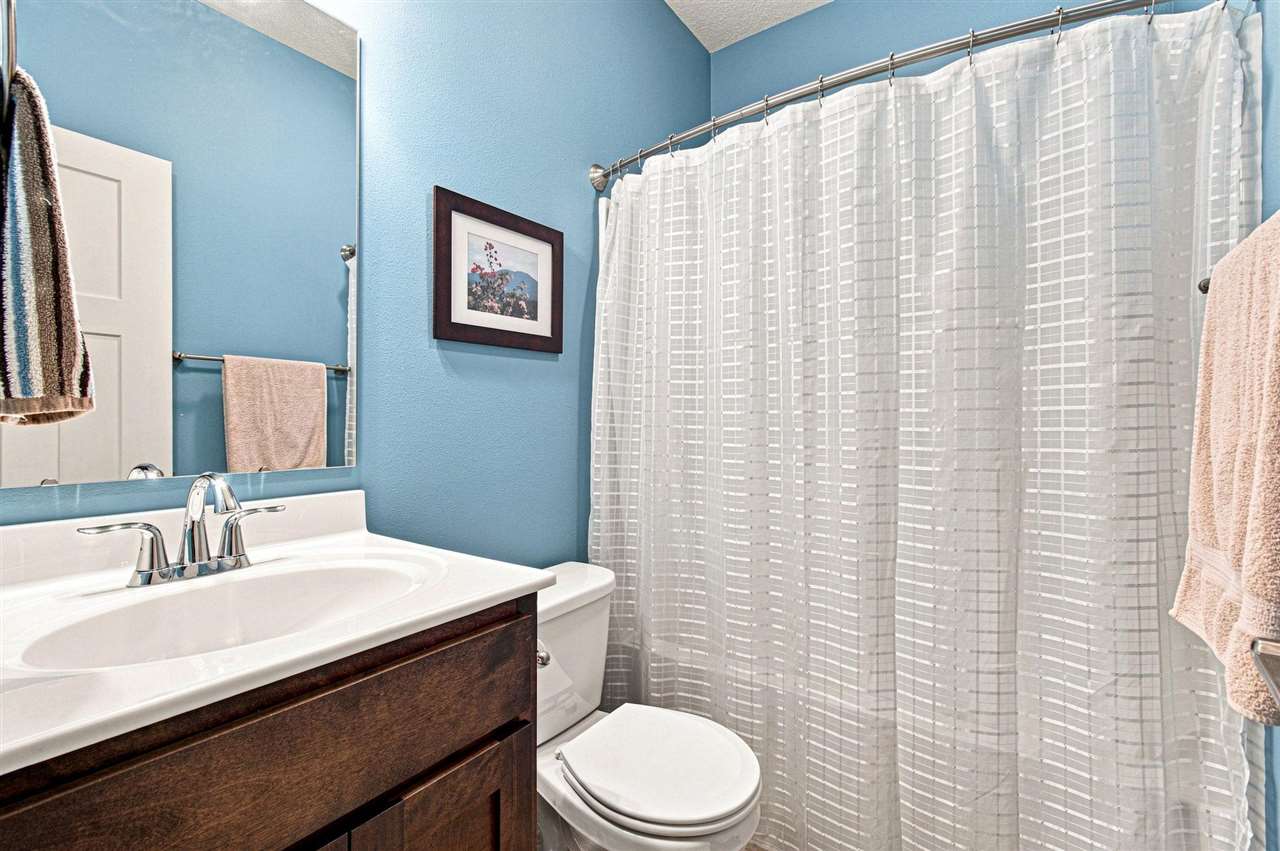 806 Wood Lily Road Solon IA 52333