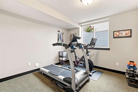 806 Wood Lily Road Solon IA 52333