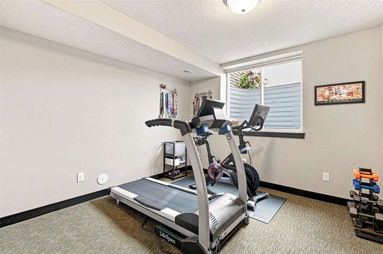 806 Wood Lily Road Solon IA 52333