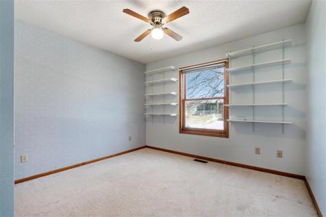 142 Scott Drive West Branch IA 52358