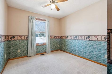142 Scott Drive West Branch IA 52358