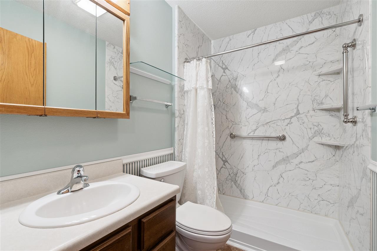 142 Scott Drive West Branch IA 52358