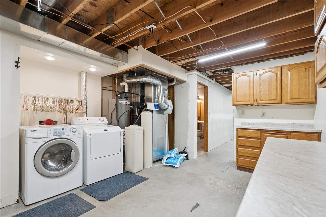 142 Scott Drive West Branch IA 52358