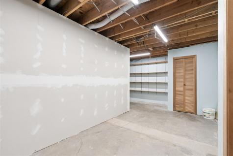 142 Scott Drive West Branch IA 52358