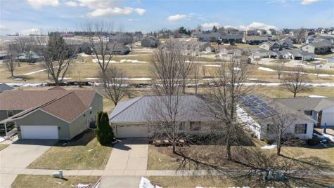 142 Scott Drive West Branch IA 52358