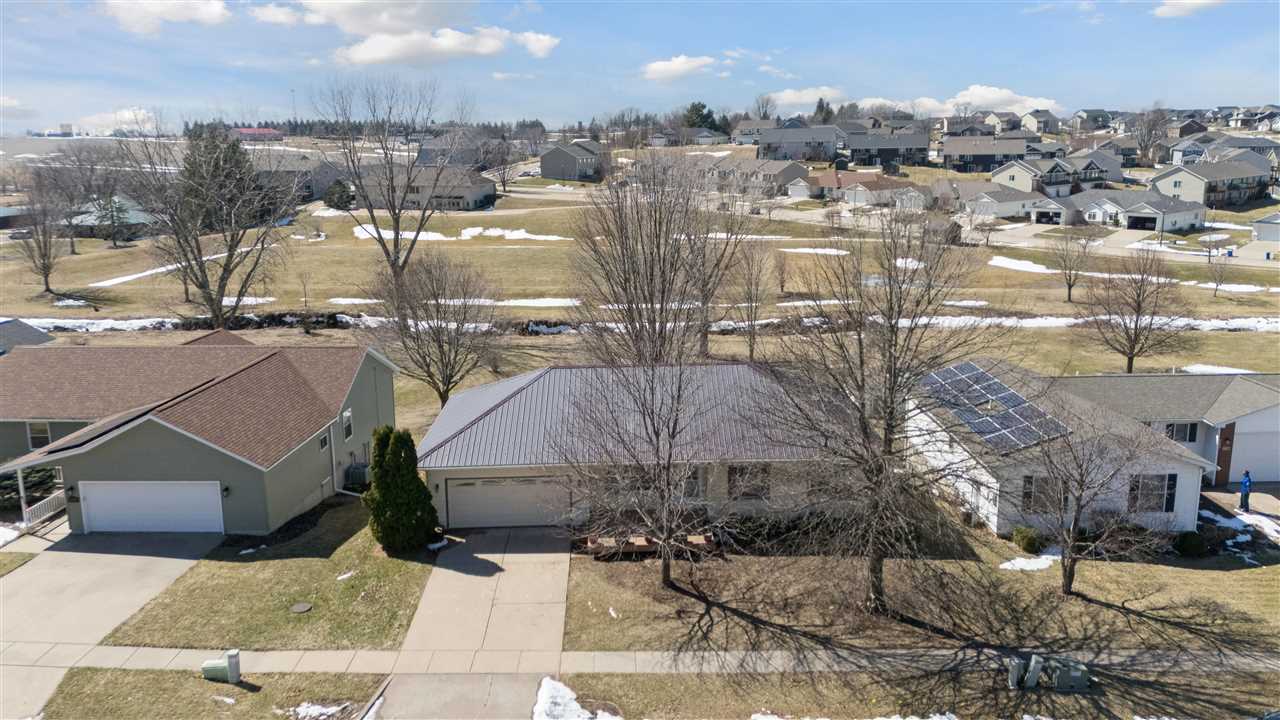 142 Scott Drive West Branch IA 52358