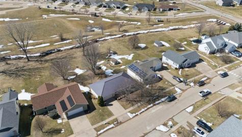 142 Scott Drive West Branch IA 52358