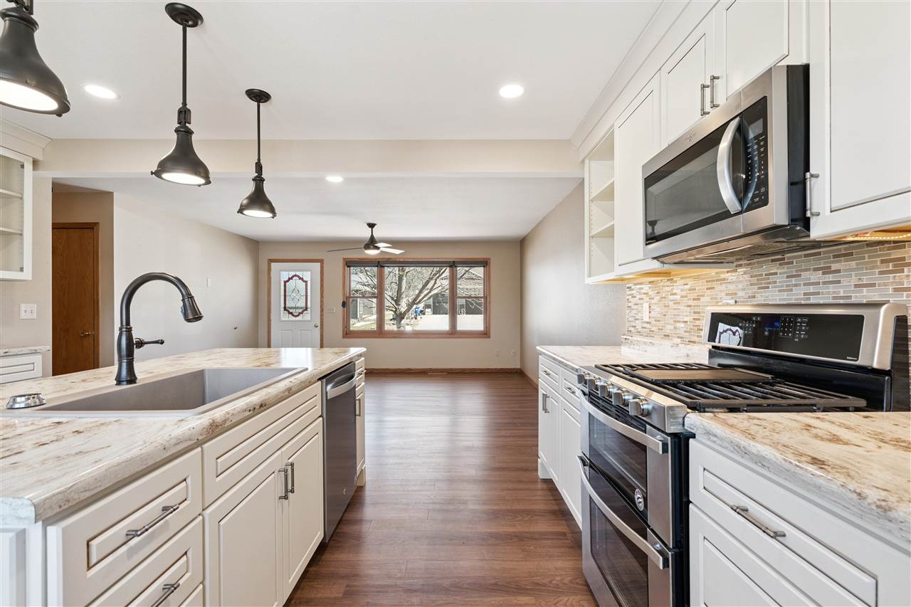 142 Scott Drive West Branch IA 52358