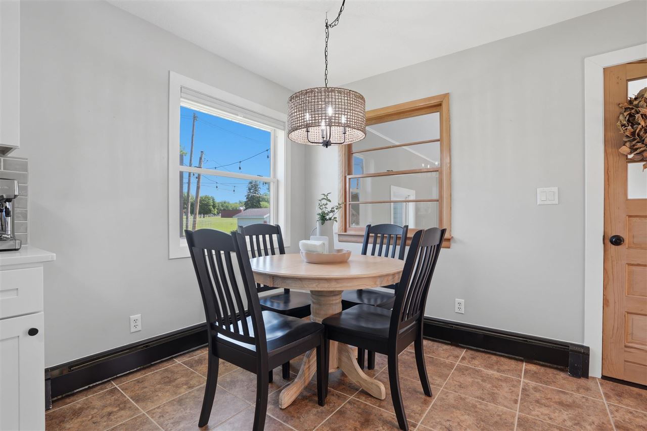 703 F Avenue Kalona IA 52247