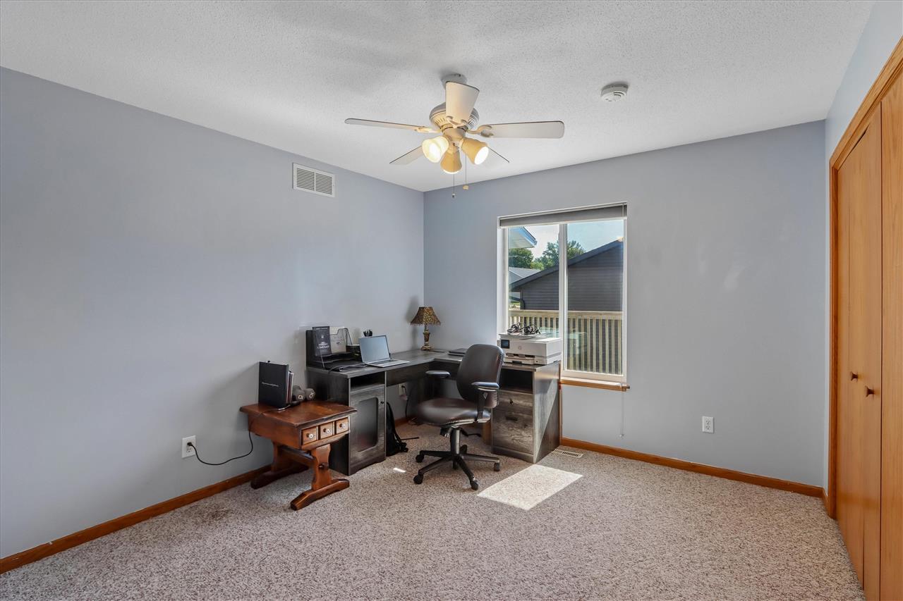 305 Westwood Road Williamsburg IA 52361