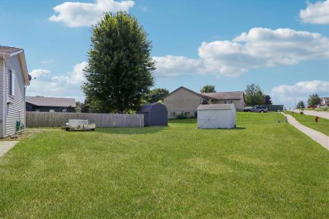 305 Westwood Road Williamsburg IA 52361