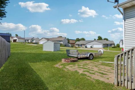 305 Westwood Road Williamsburg IA 52361