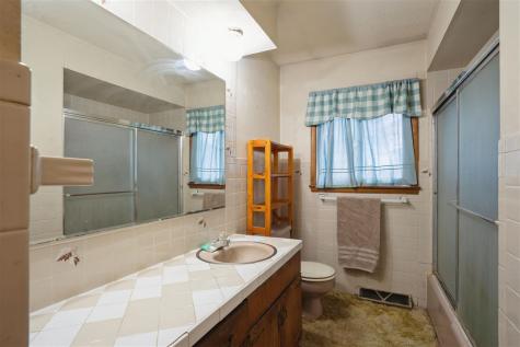 309 Pleasant View Drive NE Solon IA 52333