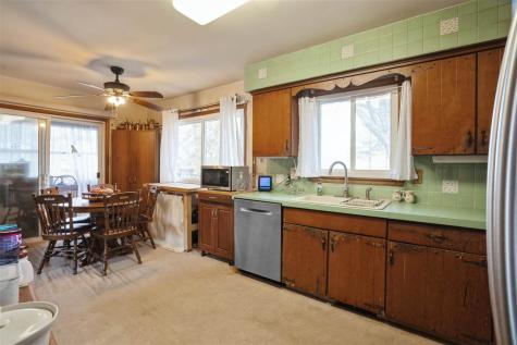 309 Pleasant View Drive NE Solon IA 52333