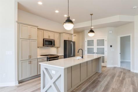 1044 Highland Trail Solon IA 52333