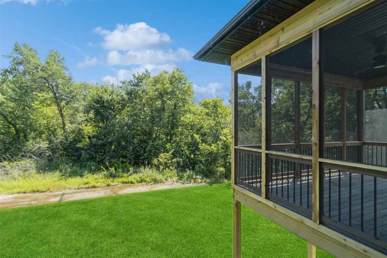 1044 Highland Trail Solon IA 52333