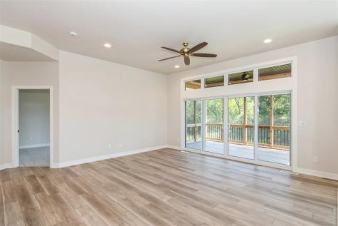1044 Highland Trail Solon IA 52333