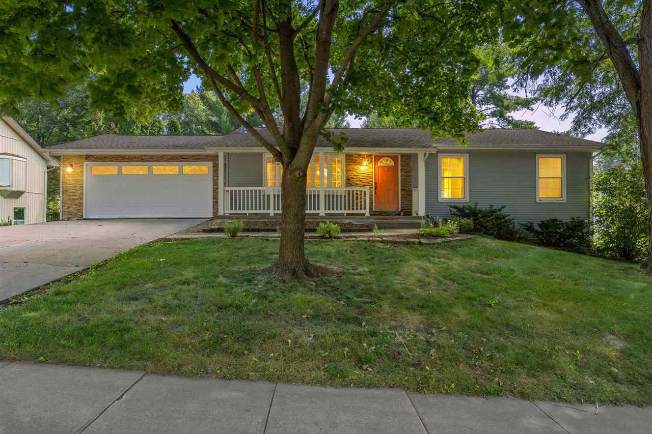 1026 Denbigh Drive Iowa City IA 52246