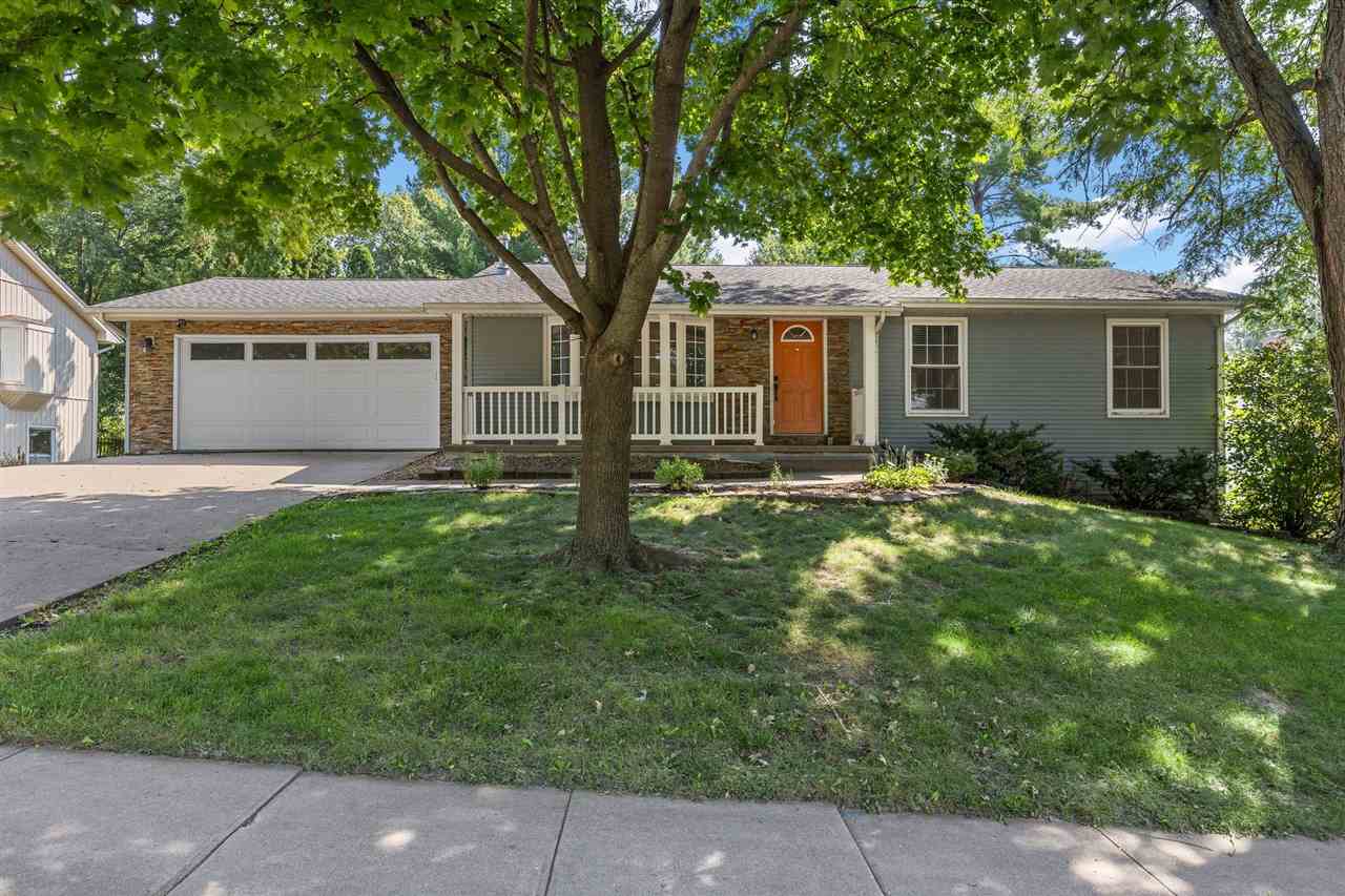 1026 Denbigh Drive Iowa City IA 52246