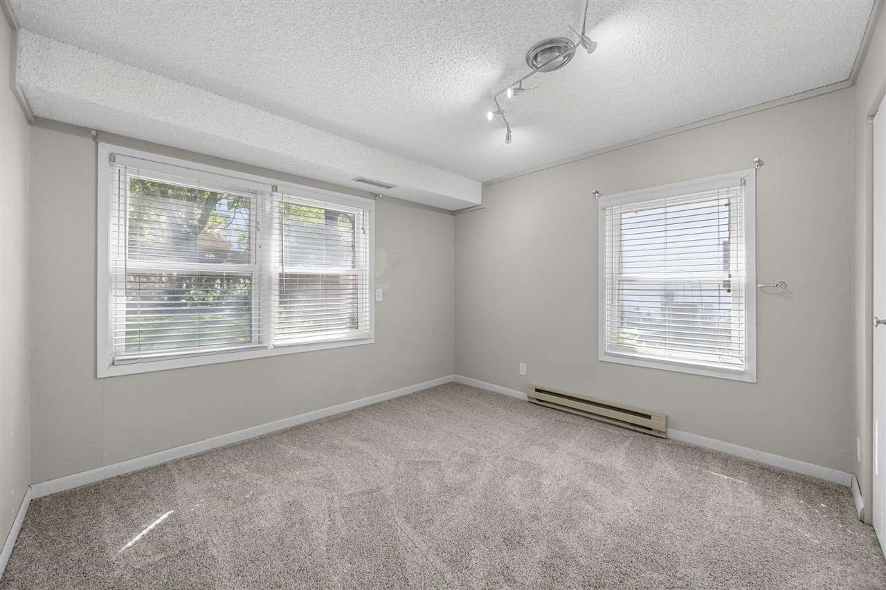 1026 Denbigh Drive Iowa City IA 52246