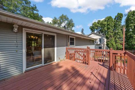 1026 Denbigh Drive Iowa City IA 52246