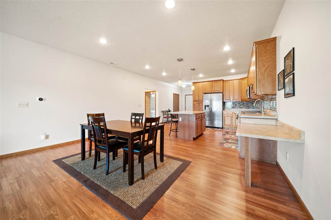 531 Bear Drive Tiffin IA 52340