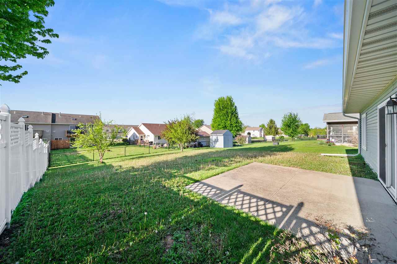 531 Bear Drive Tiffin IA 52340
