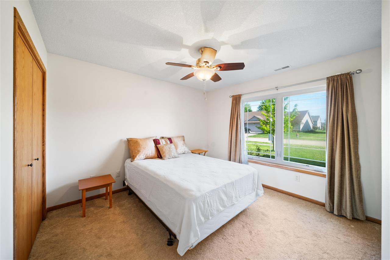 531 Bear Drive Tiffin IA 52340