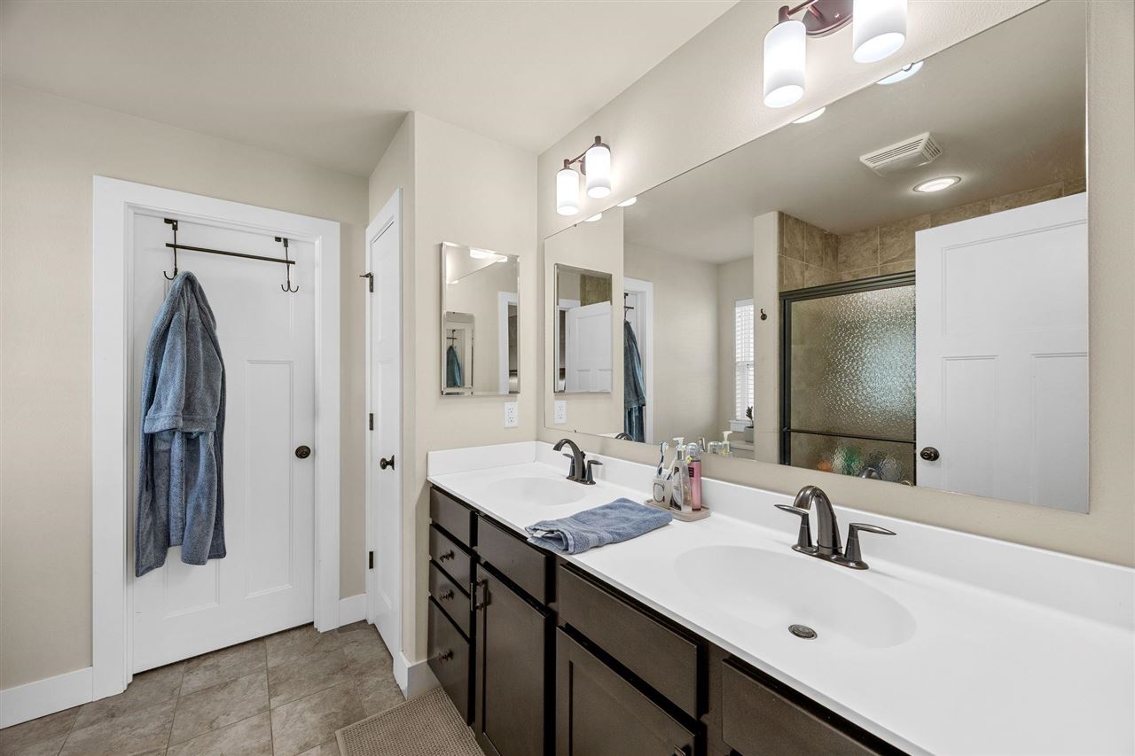 465 Carlyle Drive North Liberty IA 52317