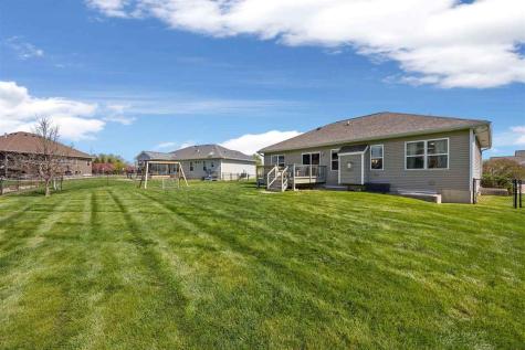 465 Carlyle Drive North Liberty IA 52317