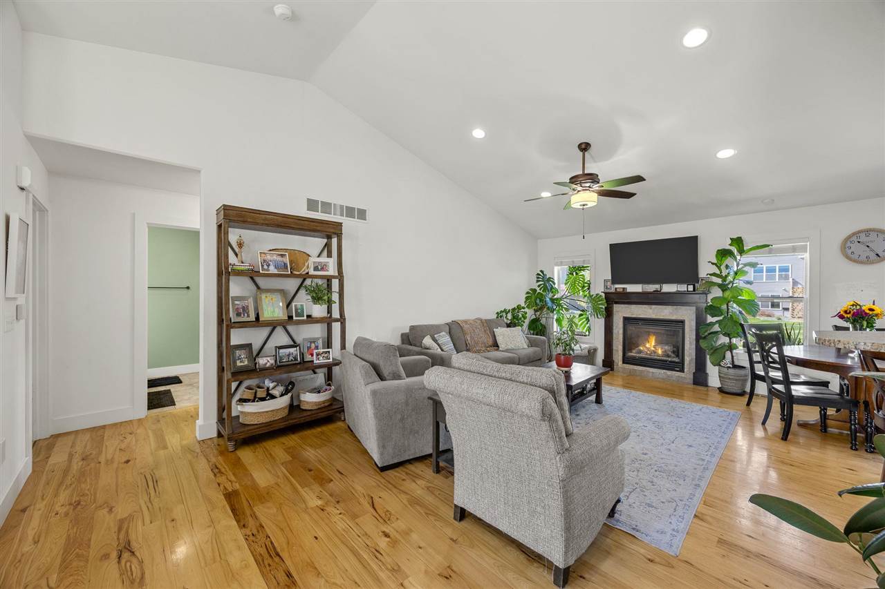 465 Carlyle Drive North Liberty IA 52317