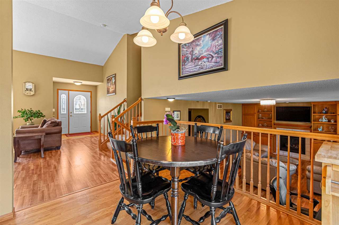 2043 Timber Lane Coralville IA 52241