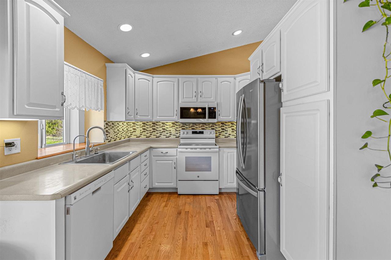 2043 Timber Lane Coralville IA 52241
