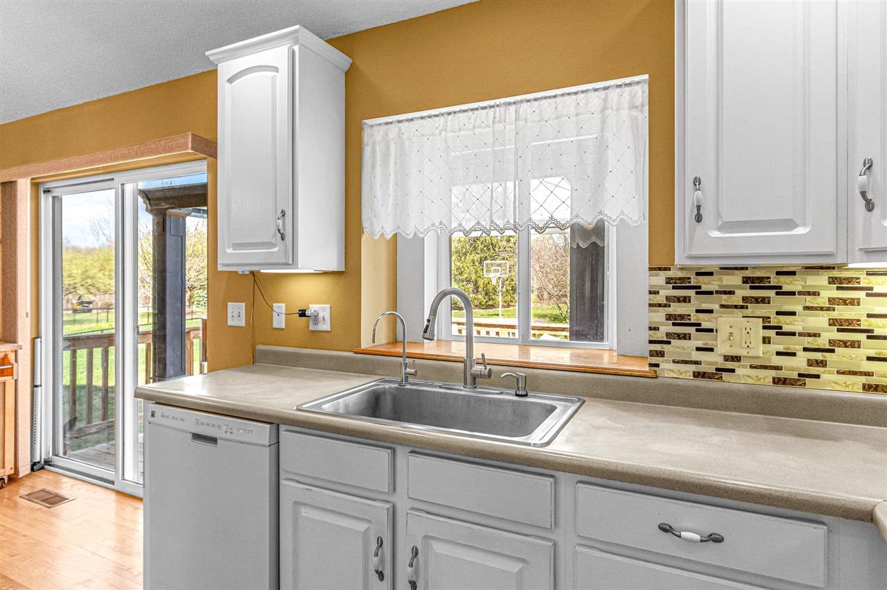 2043 Timber Lane Coralville IA 52241